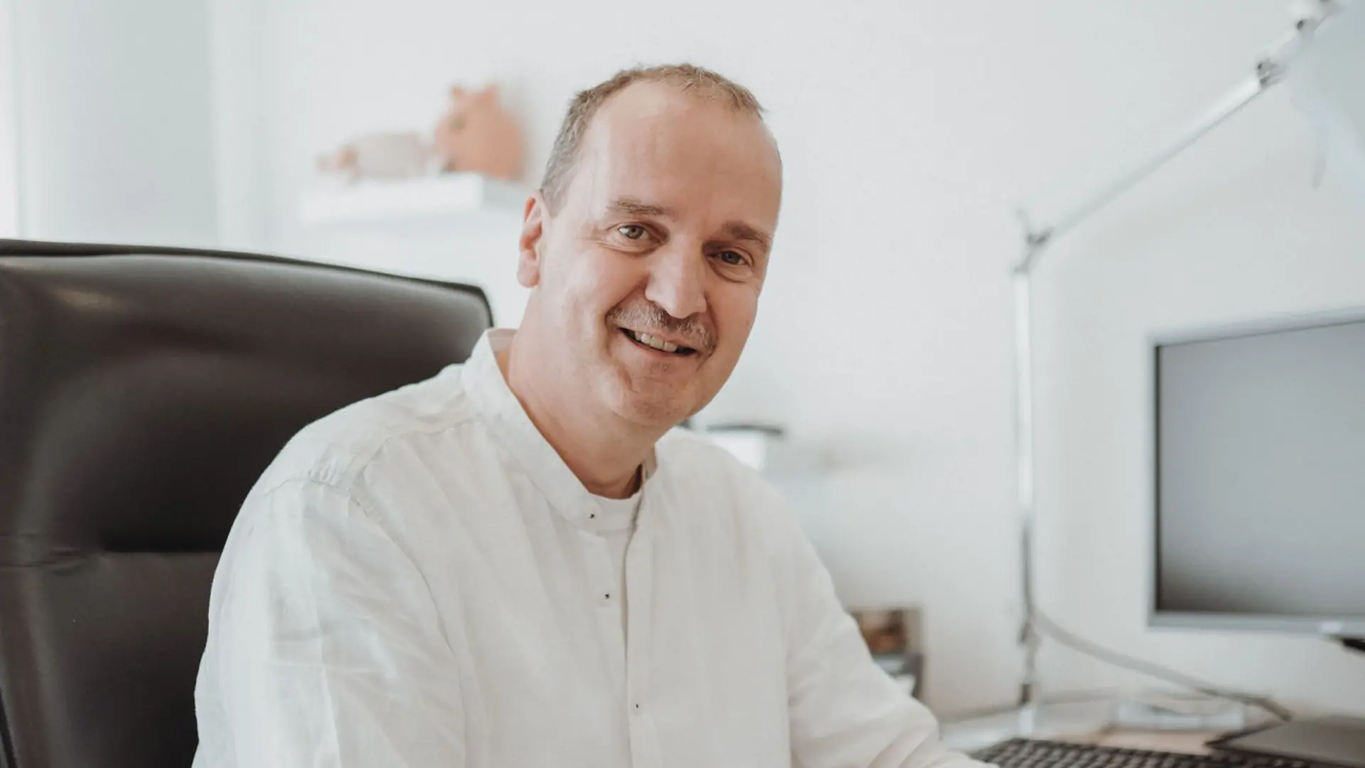 Dr. Stefan Schillings